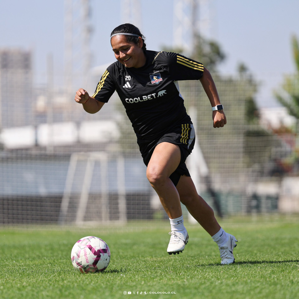 Colo Colo y la U chocan en los Playoffs: El Clásico se extiende al fútbol femenino